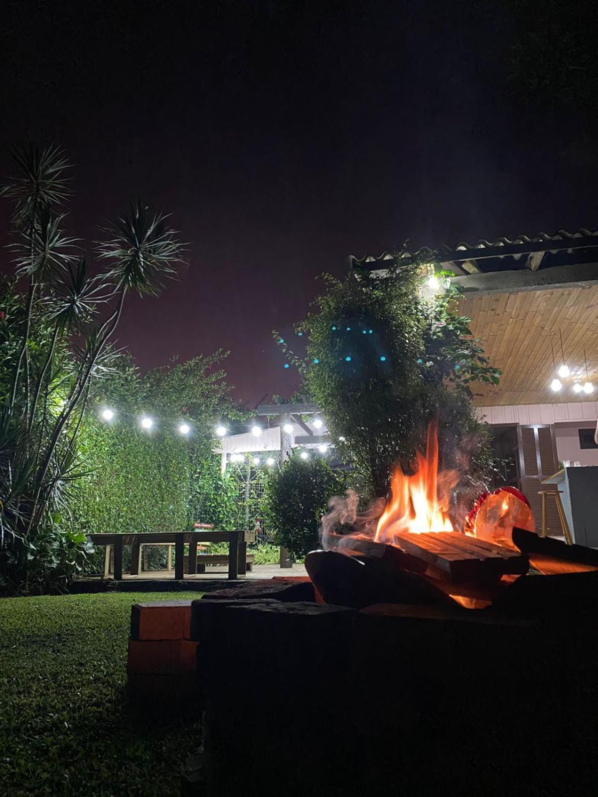 Happy House - Casa Ideal Para Grupos Na Cidade Dos Canyons Praia Grande  Phòng bức ảnh